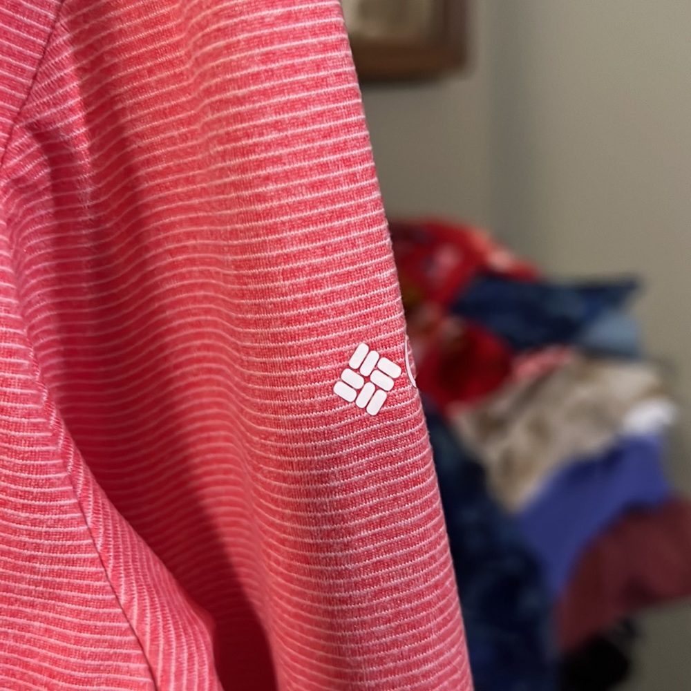 Womens Columbia shirt - Picture 4 of 11